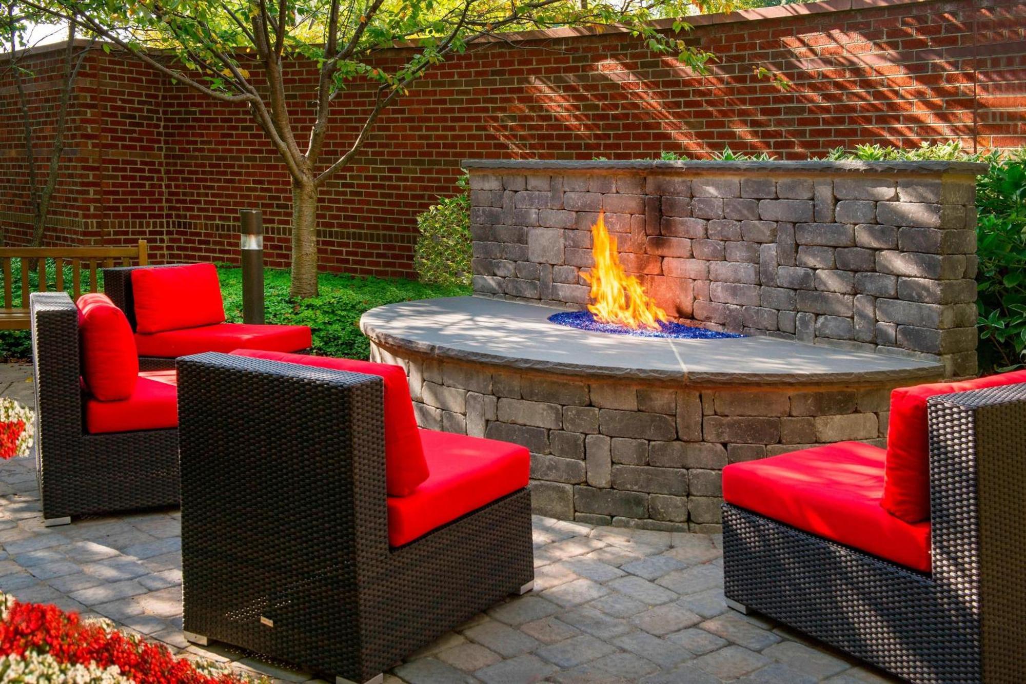 Готель Courtyard By Marriott Dulles Town Center Стерлінґ Екстер'єр фото