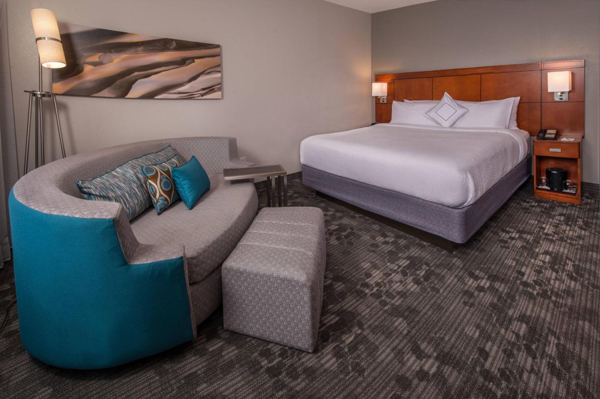 Готель Courtyard By Marriott Dulles Town Center Стерлінґ Екстер'єр фото